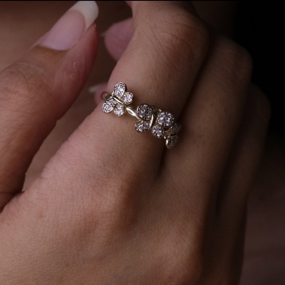 14k Solid Yellow Gold 3 Butterfly Ring Size 8.25 - Picture 11 of 11